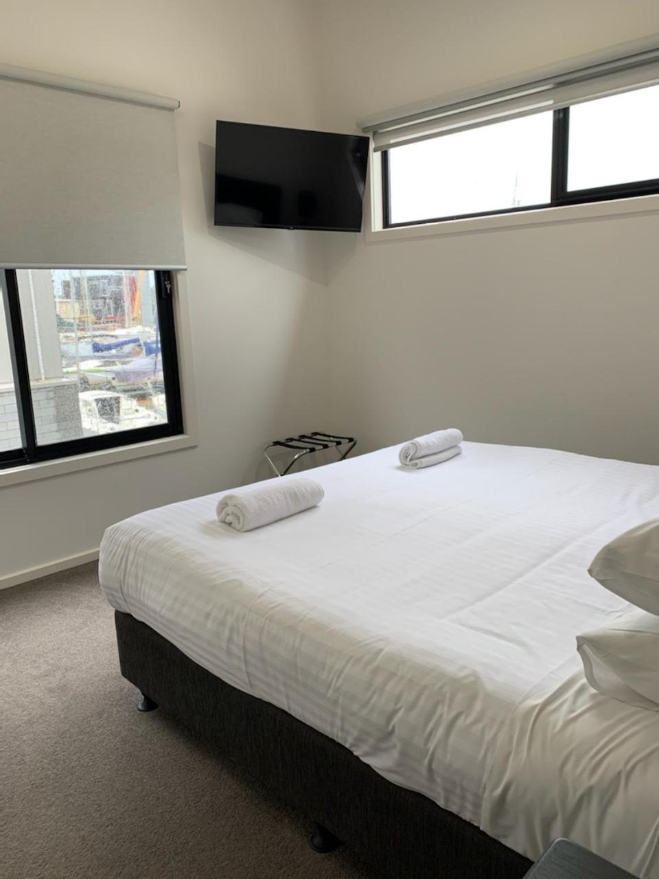 Captains Cove Ground Floor Luxury Apartments เพย์เนสวิลล์ ห้อง รูปภาพ